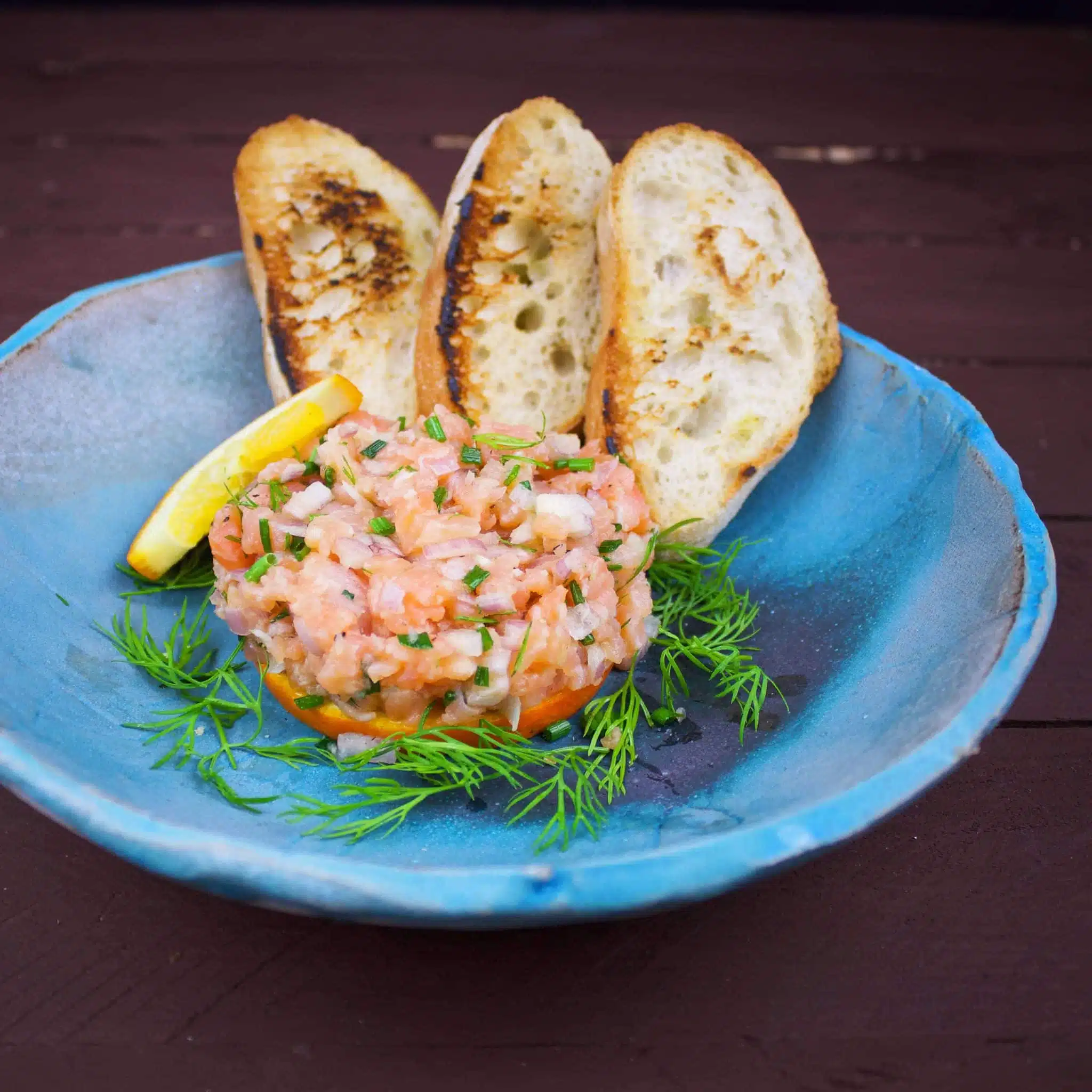 Smoked Salmon Tartare - https://tasteisyours.com