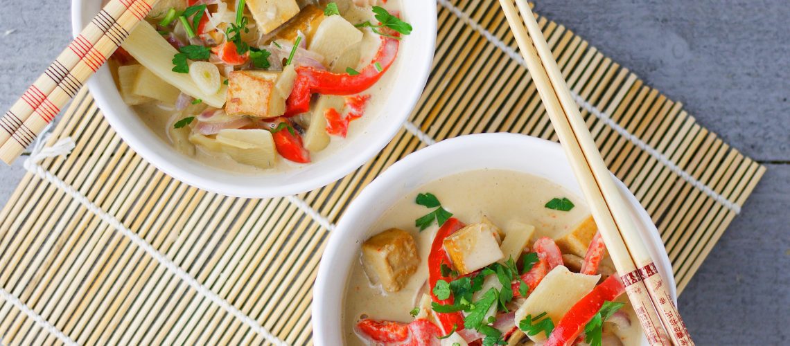15 minutes yellow curry tofu (VeGaN)