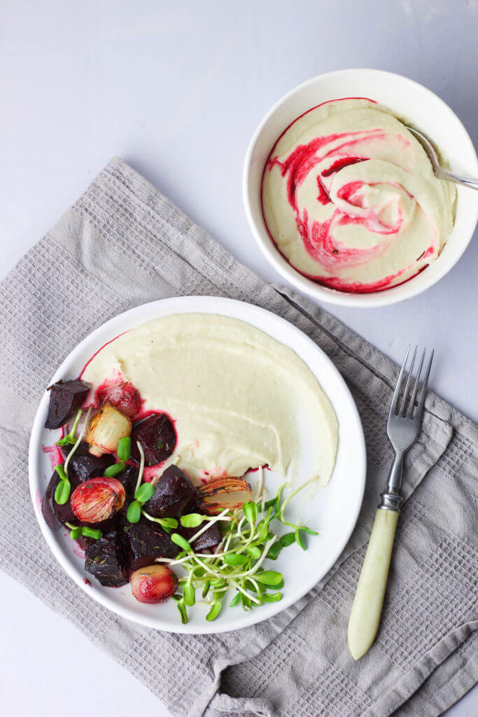 The best celery root puree with roasted beetroots (VeGaN)