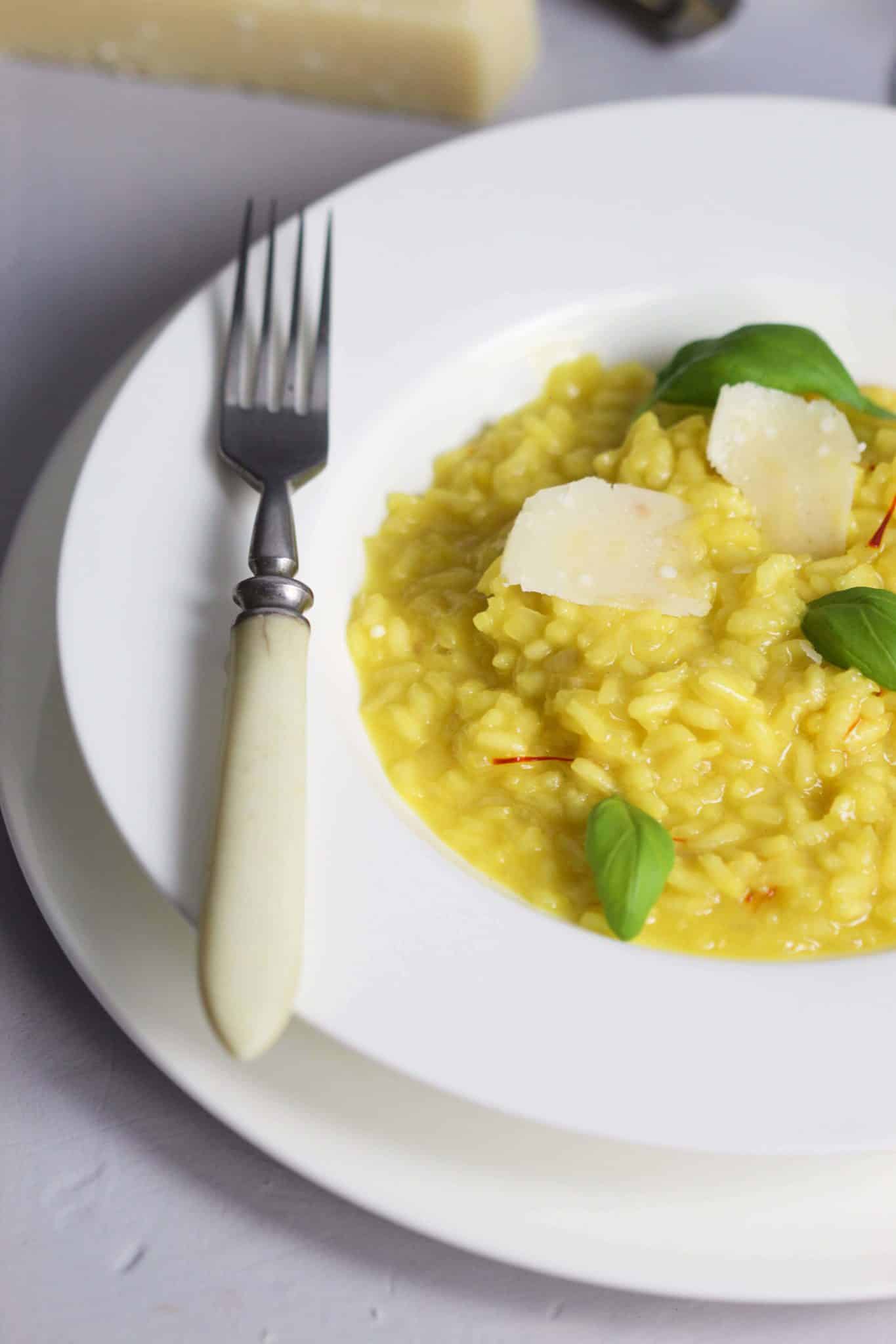 Saffron risotto - a perfect libido boosting dish. 4 Saffron risotto - a perfect libido boosting dish.