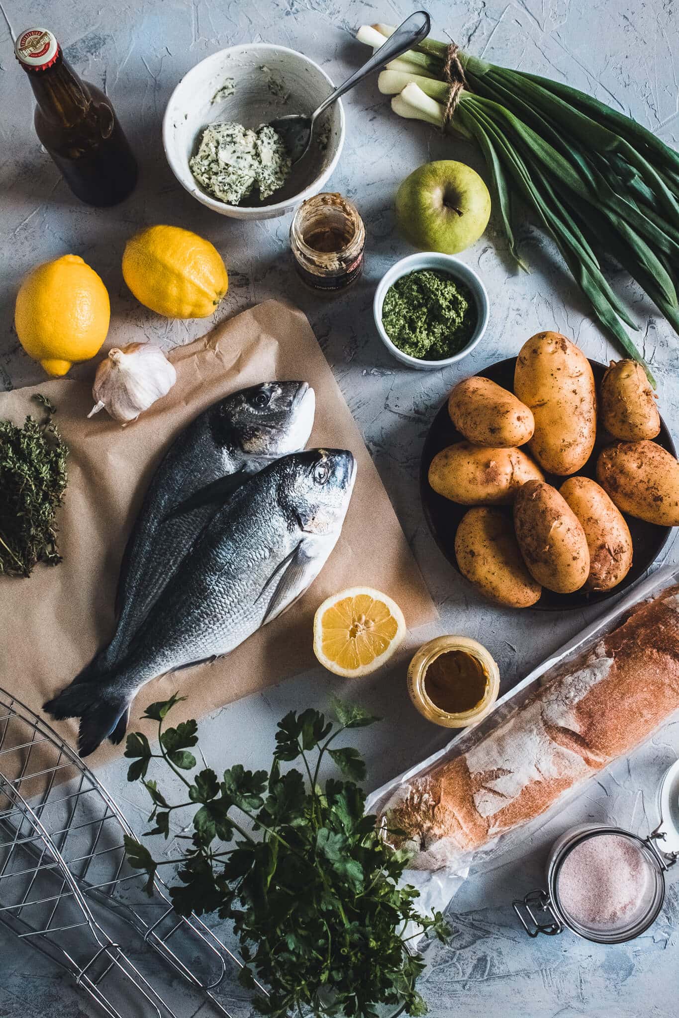 Grilled gilt-head bream with easy and delicious potato salad. 1 Grilled gilt-head bream with potato salad.