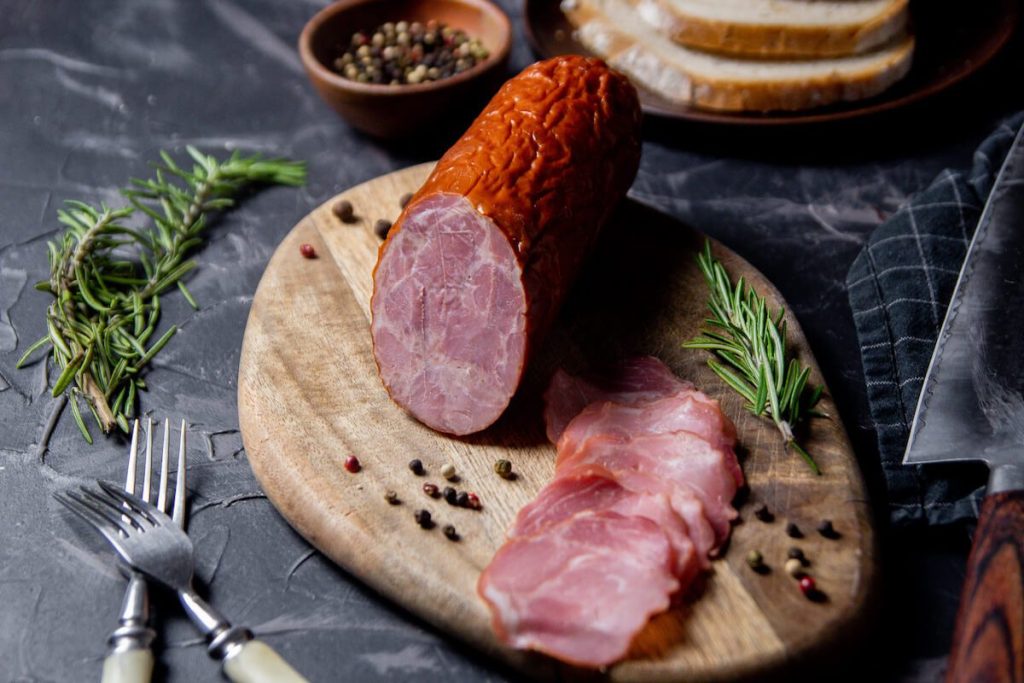 Cracow sausage (kielbasa Krakowska) - an authentic Polish recipe. 6 Cracow sausage (kielbasa Krakowska) - an authentic Polish recipe. 1