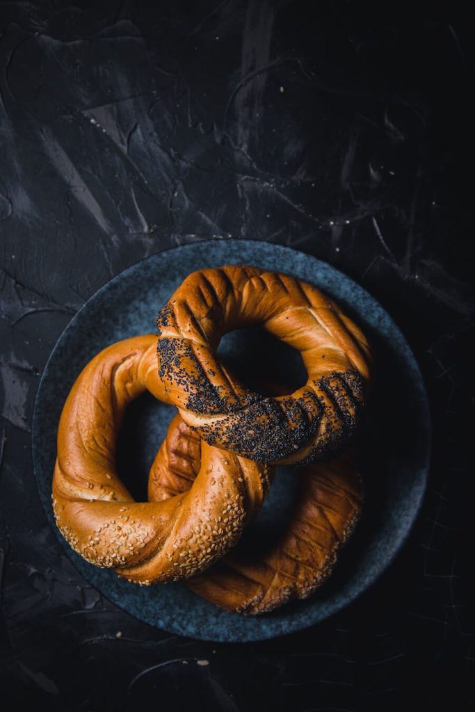 Obwarzanek Krakowski recipe - How to make the delicious Polish ring bread? 1 Obwarzanek Krakowski recipe - How to make the delicious Polish ring bread? 1